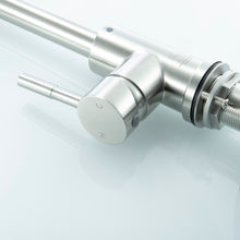 Finn Single Handle Kitchen Faucet In Brushed Nickel